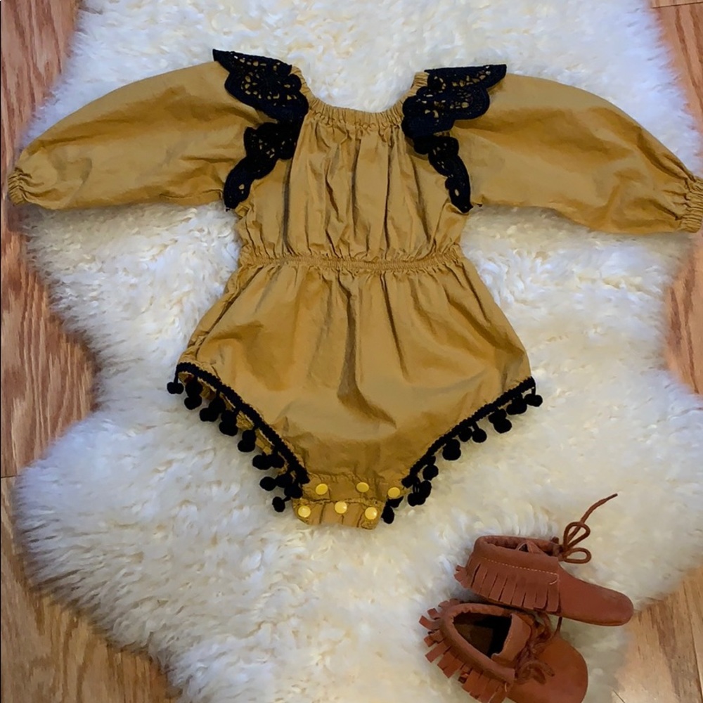 Sagami Baby piece with lace & Pom detail NWOT